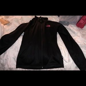 NWOT WOMENS XS BREAT CANCER NORTH FACE